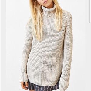 Silence and noise turtleneck