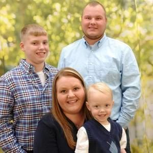 Meet your Posher, Lori