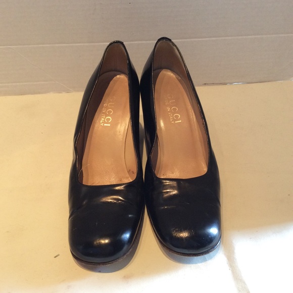 Gucci square toe pump