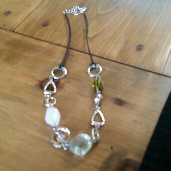 Lia sophia necklace