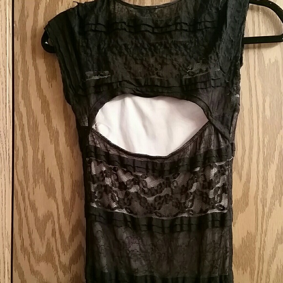 Black lacy dress - Picture 2 of 2