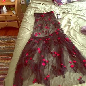 For love and lemons desert rose maxi skirt size xs