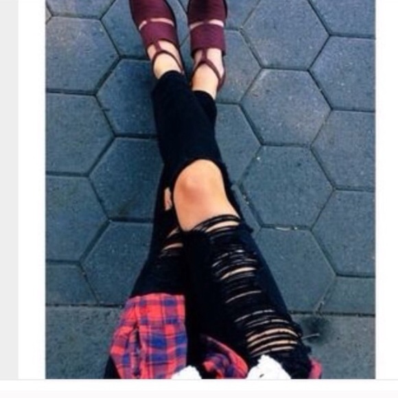 LF carmar destroyed black jeans