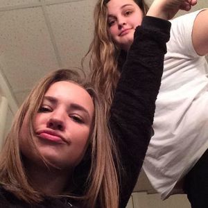 Meet your Posher, Caitlyn