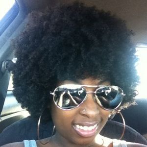 Meet your Posher, Cara