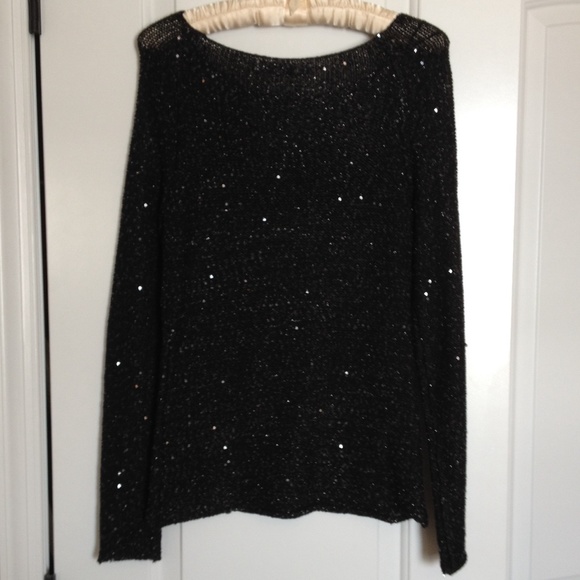 🎉Jennifer Lopez sweater🎉 - Picture 3 of 3