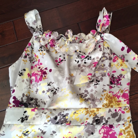 LOFT Dresses & Skirts - LOFT floral sheath dress