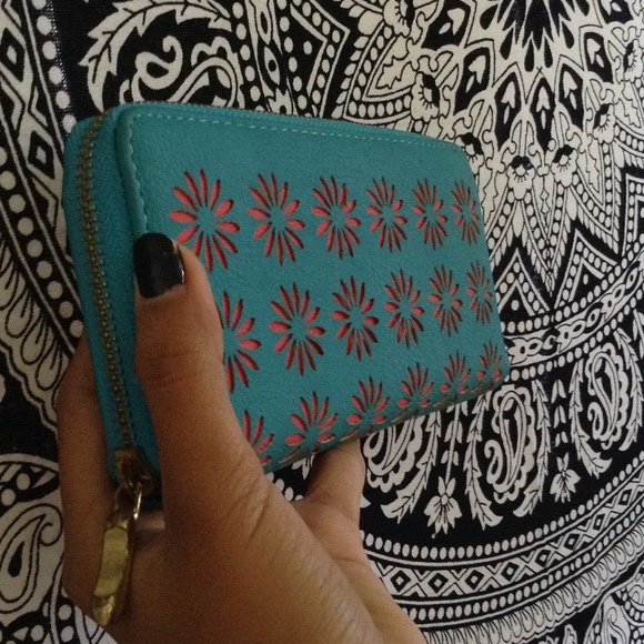 Super cute teal fake leather wallet