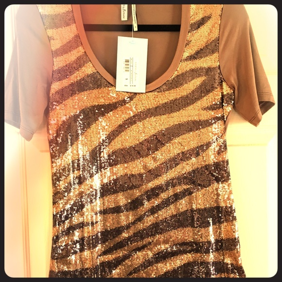 NWT Guess by Marciano top