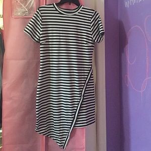 Black & White Asymmetrical short sleeve dress