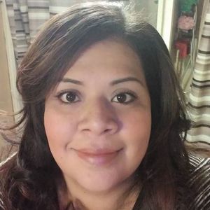 Meet your Posher, Ana