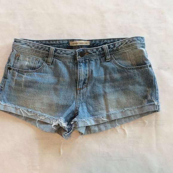 Forever 21 denim cutoff shorts. Size 29 - Picture 2 of 4