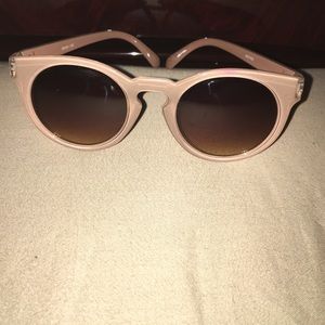 Round Cat Eye Sunglasses w/ Brown Gradient Lenses