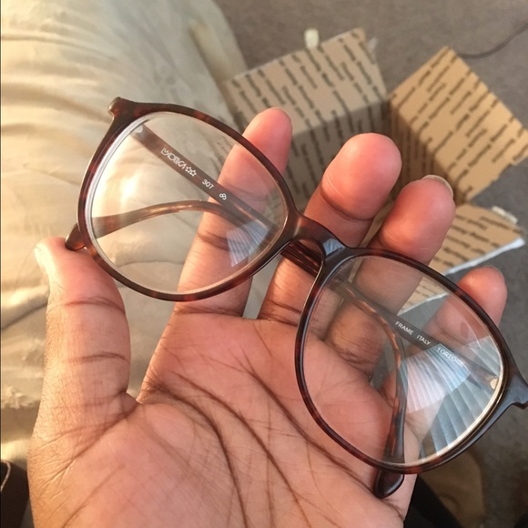 Tortoise vintage glasses