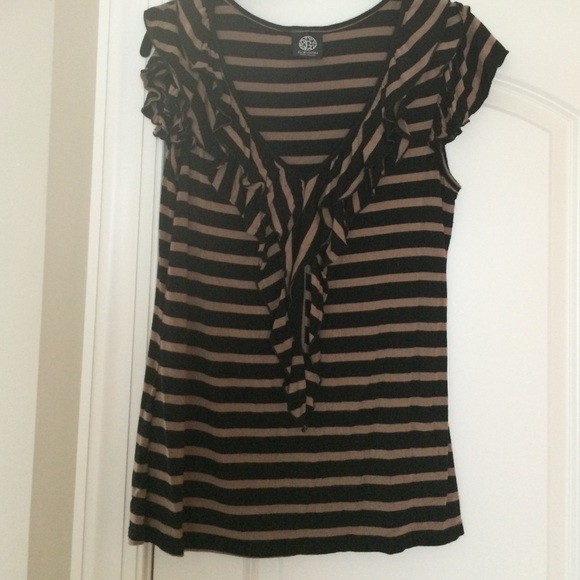 Bobeau fitted top