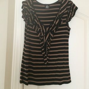 Bobeau fitted top