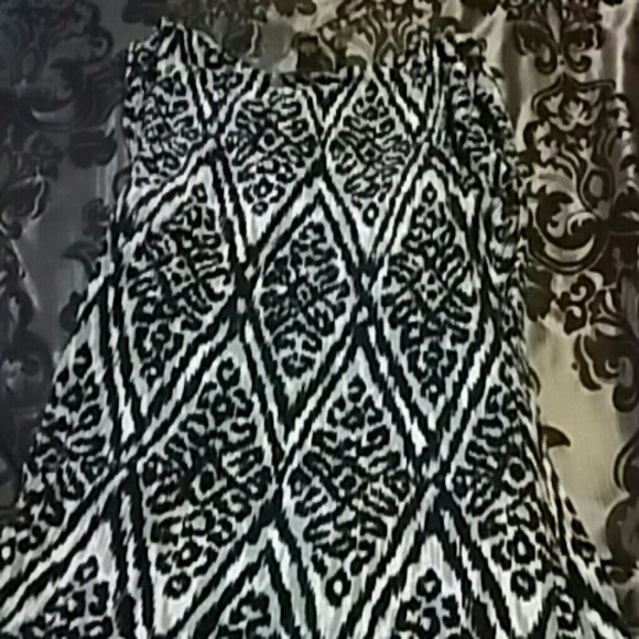 I-N-C - Picture 3 of 3