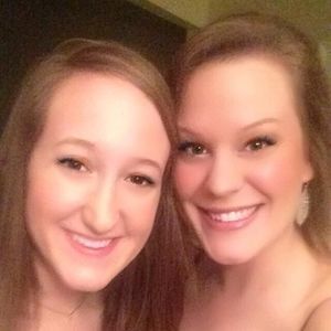 Meet your Posher, Emilie