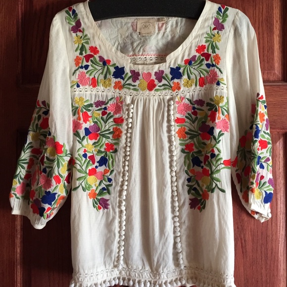 Anthropologie Tops - Floral 3/4 Sleeve Top