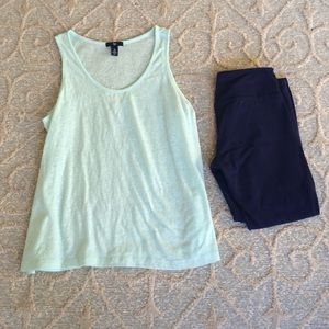 Gap workout top size m