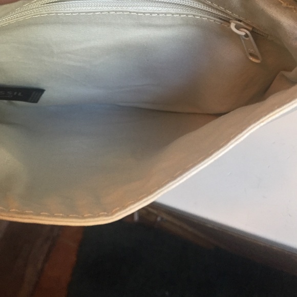 Fossil purse - Picture 4 of 4