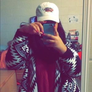 Meet your Posher, Maya