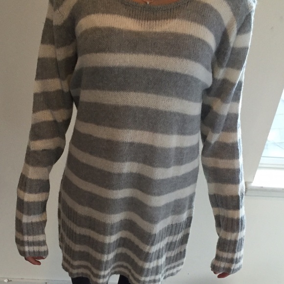 Cute Sweater❄️ - Picture 4 of 8