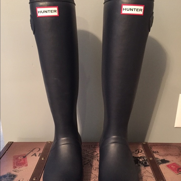 Navy Hunter boots