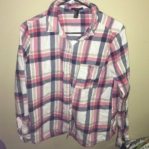 Long sleeve plaid shirt