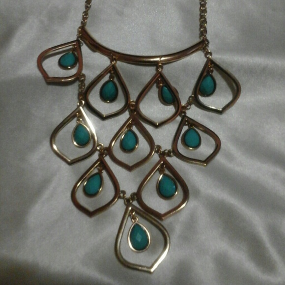 Necklace - Picture 2 of 2