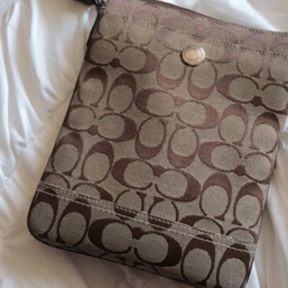 🌷PRICE DROP🌷Coach crossbody purse