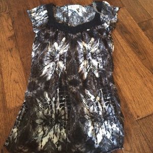 Short sleeve dress shirt