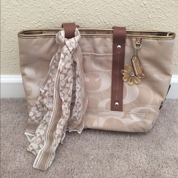 Coach canvas purse