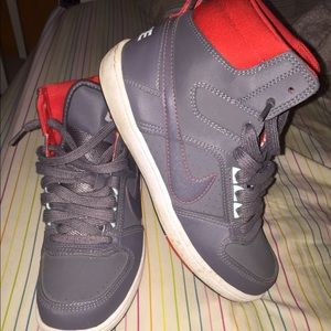 Nike high top shoes