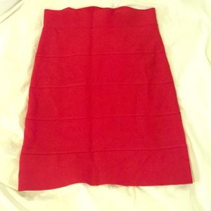 BCBG body con pencil skirt