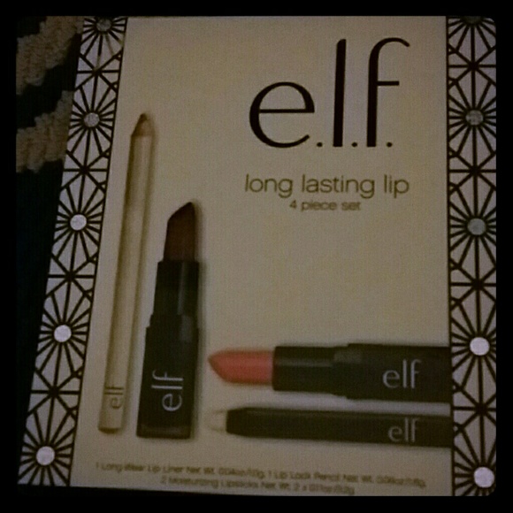 Lip set
