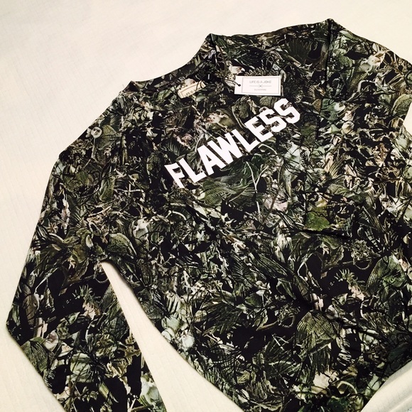 💥SALE💥 ElevenParis LIFE IS A JOKE "Flawless" Top - Picture 6 of 7