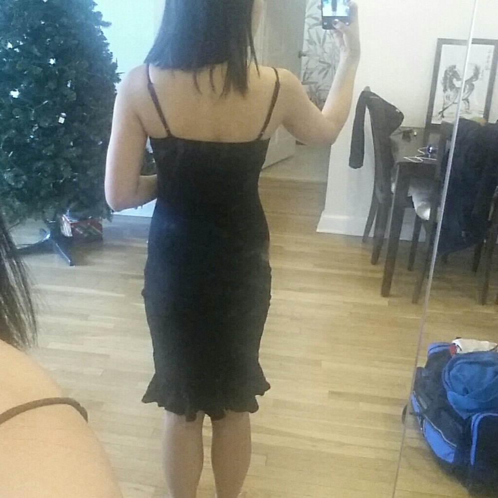 Sexy black Guess dress - Picture 4 of 4