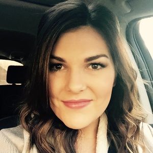 Meet your Posher, Cally