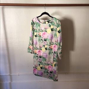 Shift Floral Dress perfect for spring/summer!