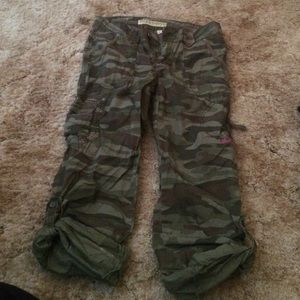 roll up camo capris
