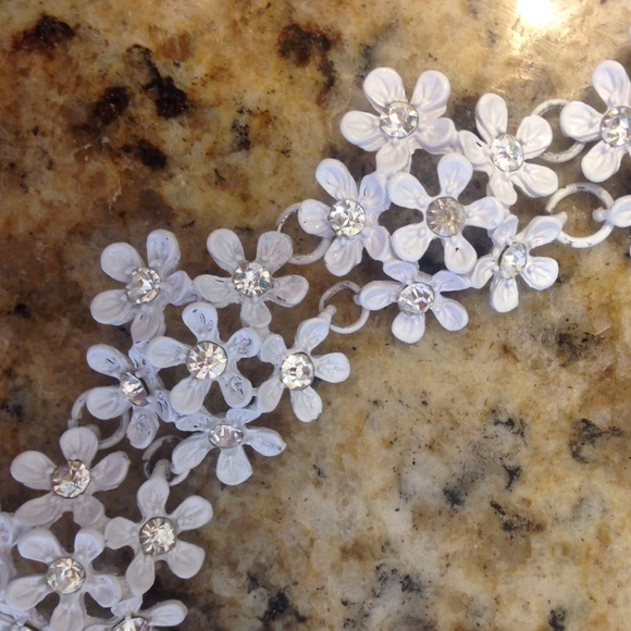 Spring necklace - Picture 2 of 3