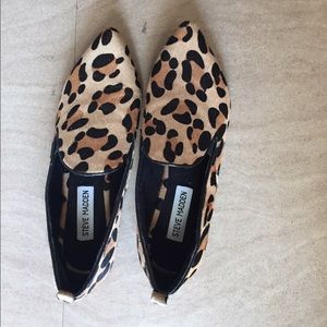Steve Madden Cheetah-Print Pointed Flats
