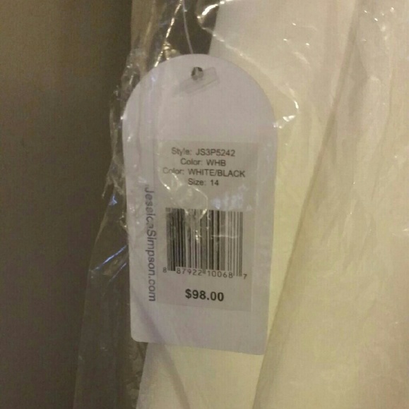 *100% AUTHENTIC JESSICA SIMPSON DRESS!! - Picture 4 of 8