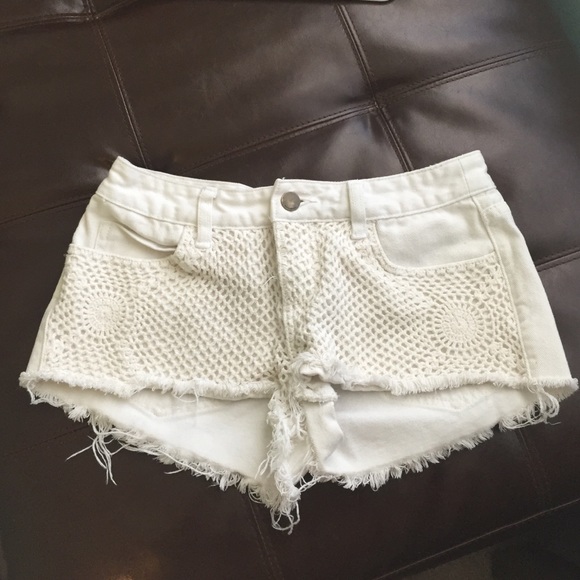 Billabong white knit shorts