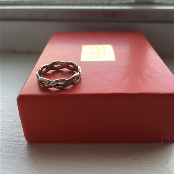 James Avery Twisted Wire Ring