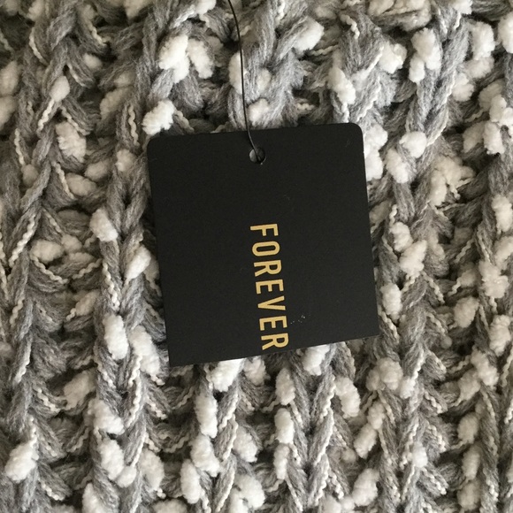 Scarf - Picture 3 of 3