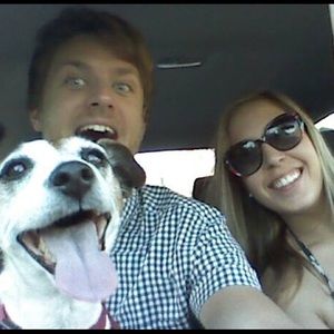 Meet your Posher, Hillary