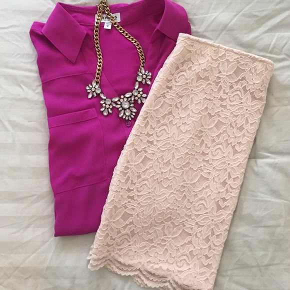 H&M Cream Lace Mini Skirt