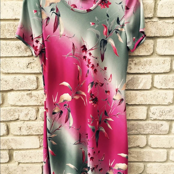 Floral Dress / Great Cruise Wear - Picture 4 of 5